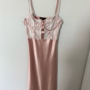 Forever 21 Pink and White Lace Dress